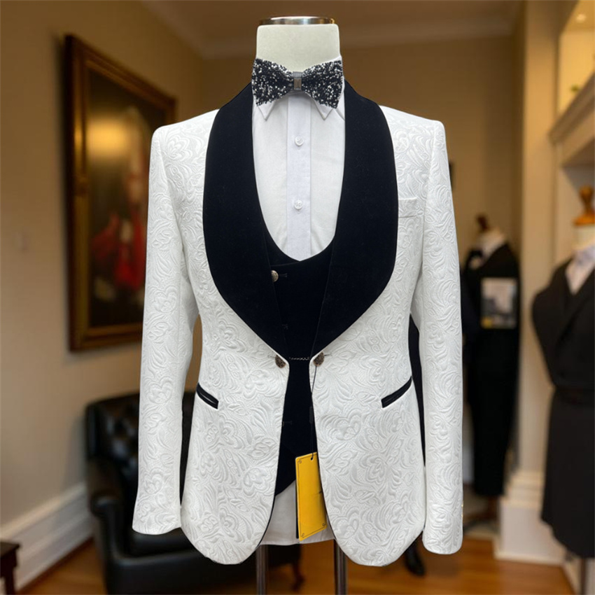 Formal Wear For Men Black Suit - 3ピース 花柄 グルーム タキシード 結婚式用 ブラック